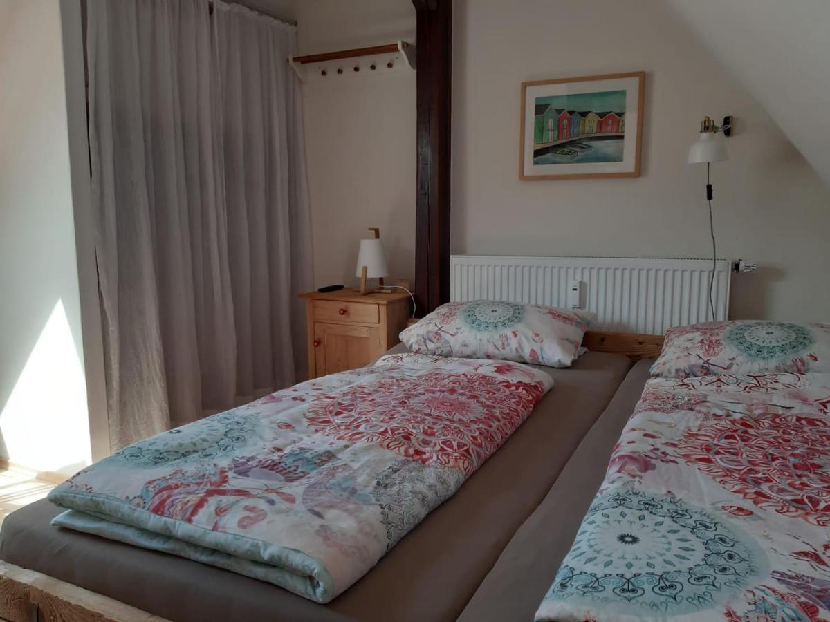 Giebelzimmer Mit Weinbergblick Stetten  Eksteriør billede