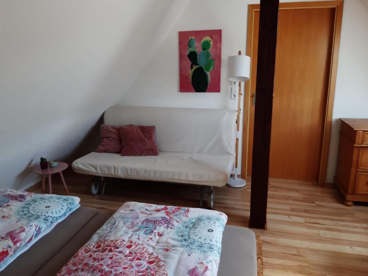 Giebelzimmer Mit Weinbergblick Stetten  Eksteriør billede